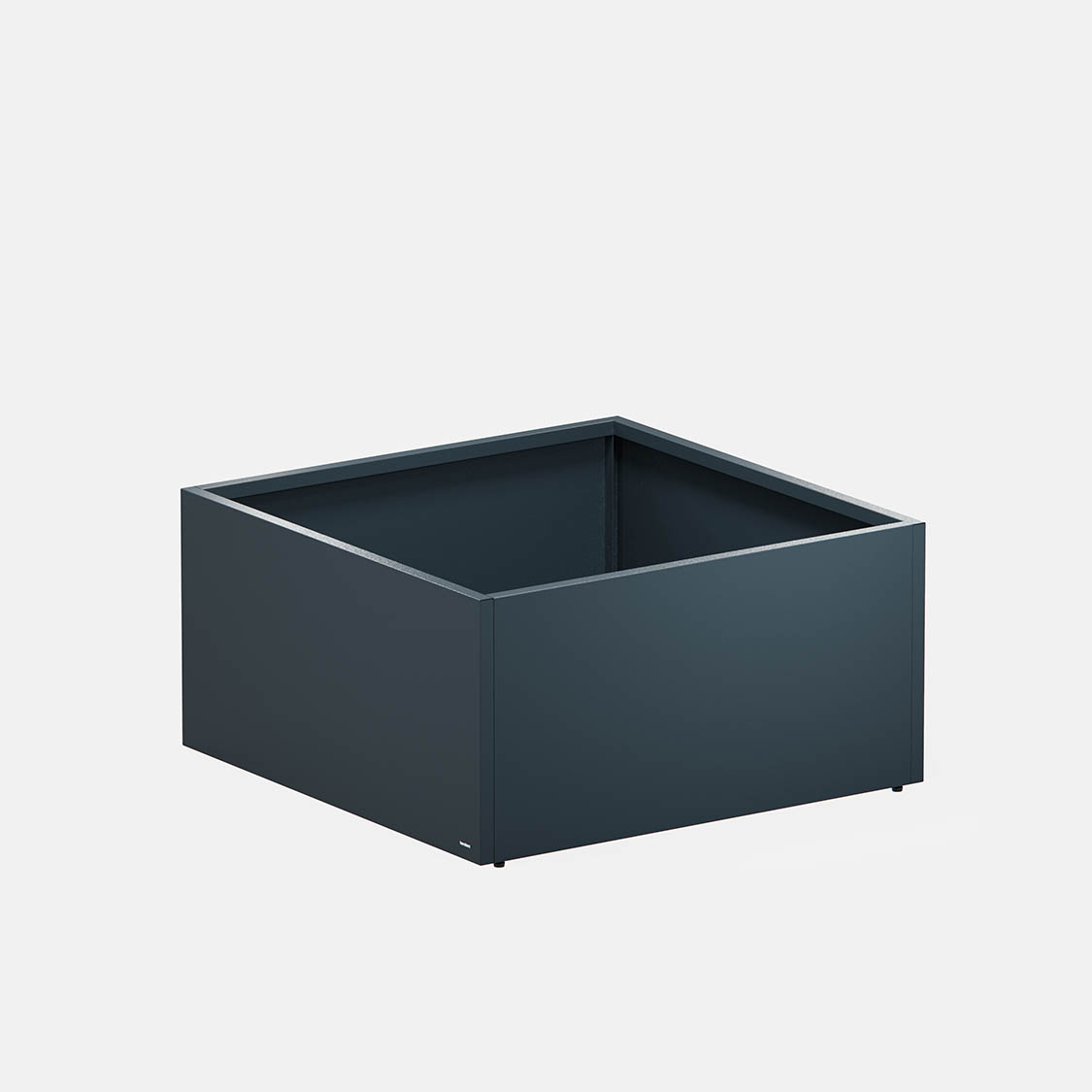 31846001 METAL PLANTER LOW CUBE – Image 1
